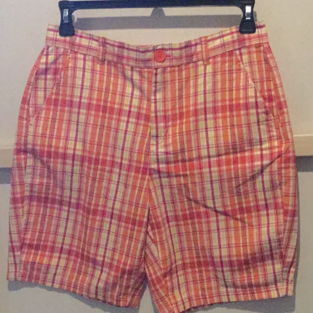 Women’s plaid size 8 long shorts NWOT